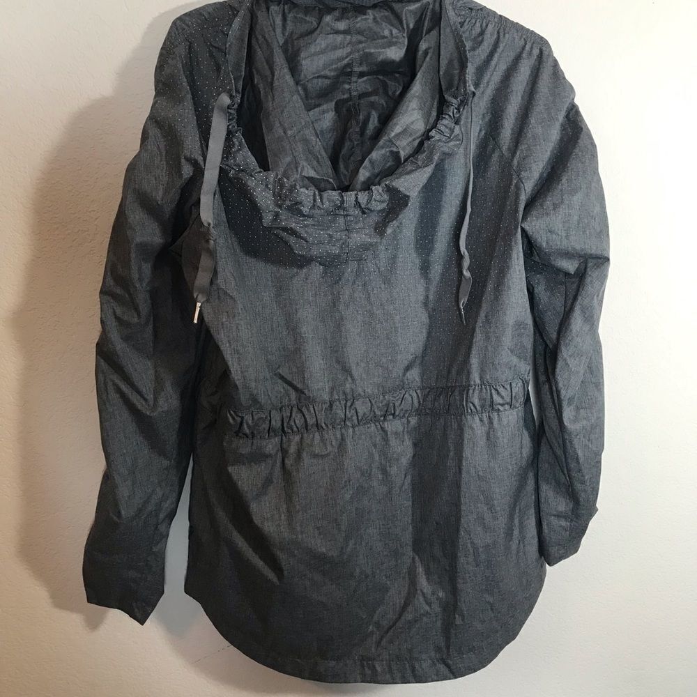 Fabletics Danielle water resistant jacket - Picture 8 of 8